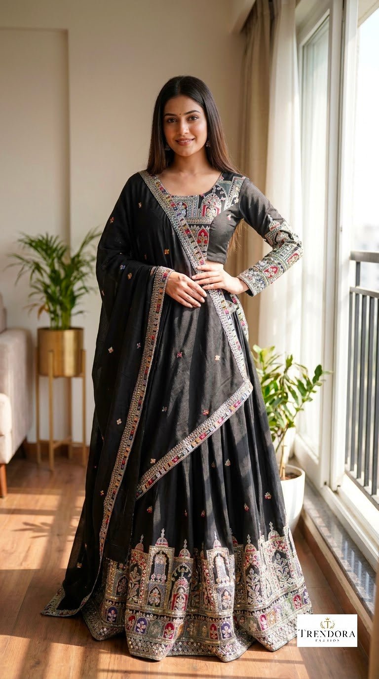 🕳️Black Royal Embroidered Lehenga Set